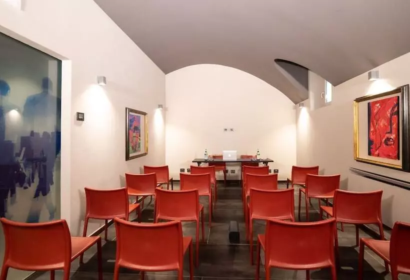 Heart Hotel Milano