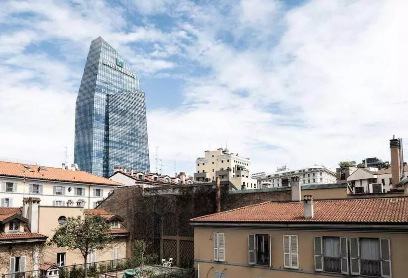 Heart Hotel Milano