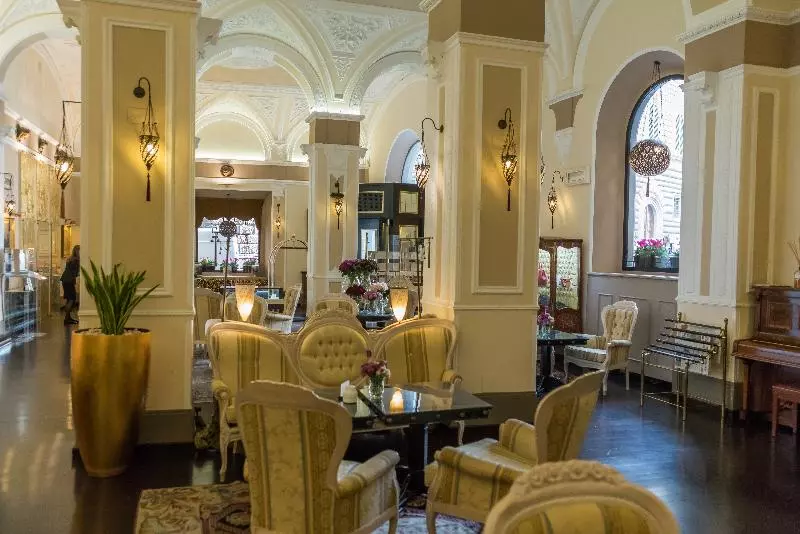 هتل Bernini Palace