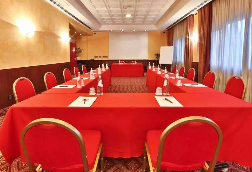 Antares Hotel Concorde, Bw Signature Collection By Best Western