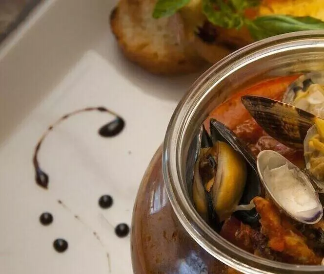 호텔 Cernia Isola Botanica