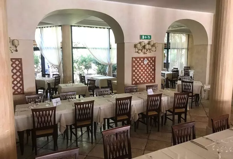 호텔 Club Esse Palmasera