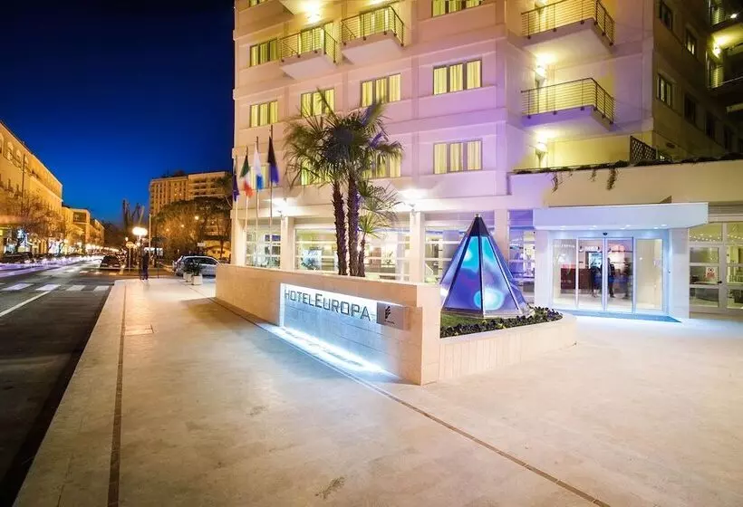 בית מלון כפרי Europa