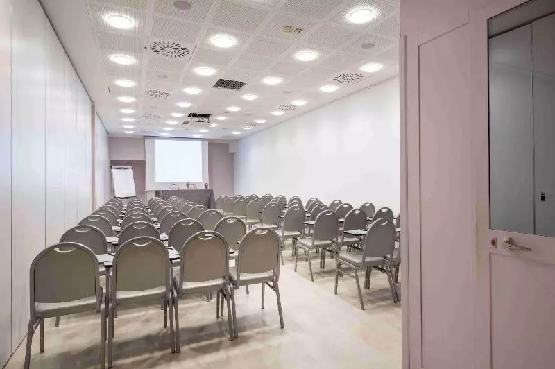 هتل Indigo Florence, An Ihg