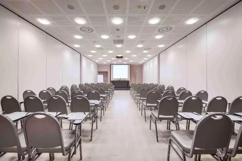 هتل Indigo Florence, An Ihg