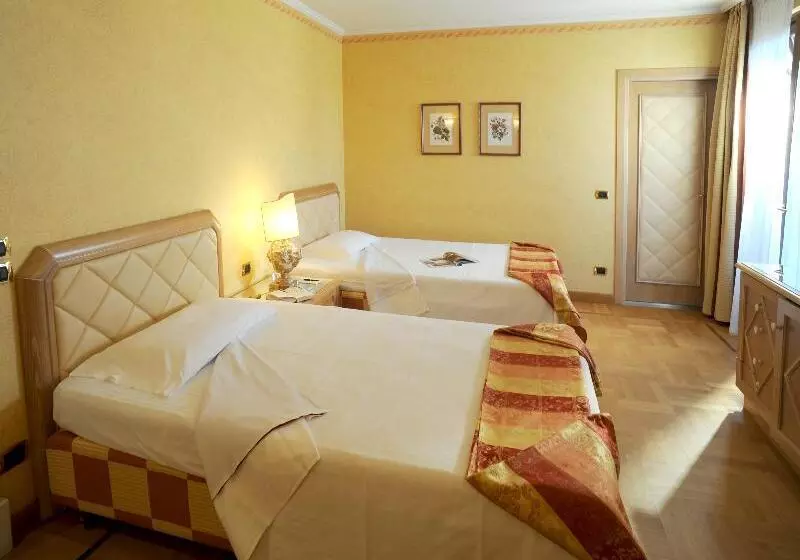 Park Hotel Villa Ariston