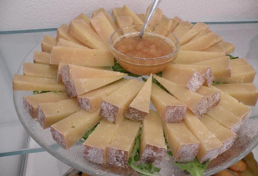 בית מלון כפרי Parrini