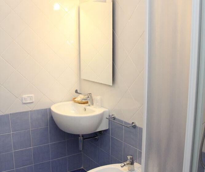 בית מלון כפרי Residence I Due Pini