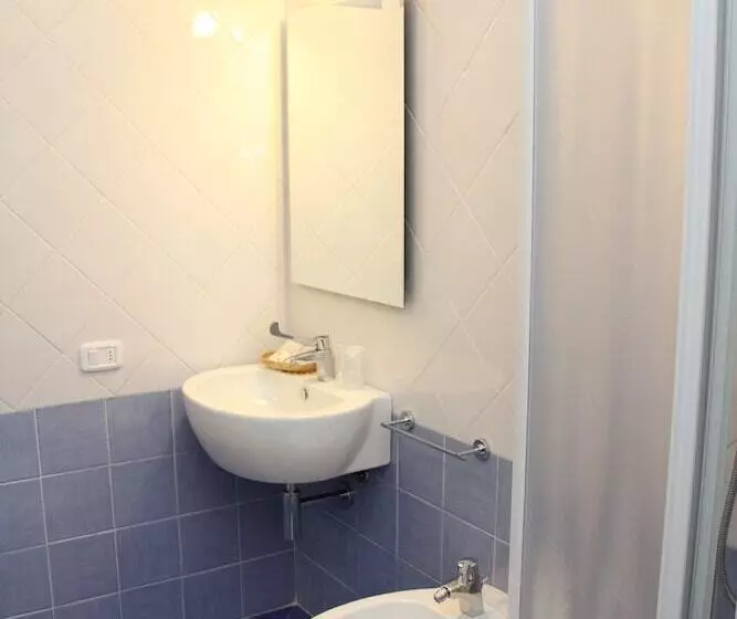 Отель Residence I Due Pini