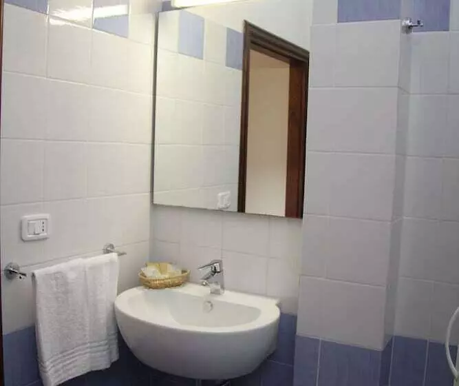 Отель Residence I Due Pini