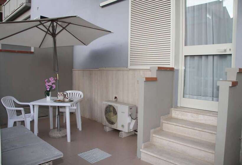 בית מלון כפרי Residence I Due Pini