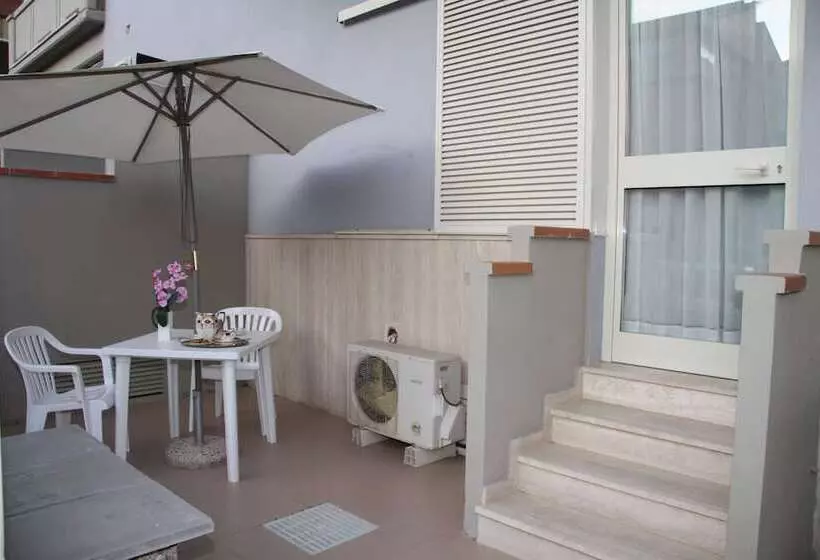 Отель Residence I Due Pini