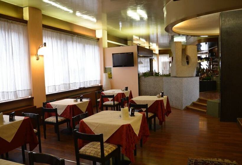 בית מלון כפרי Salieri