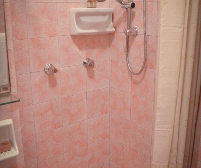 בית מלון כפרי Salieri