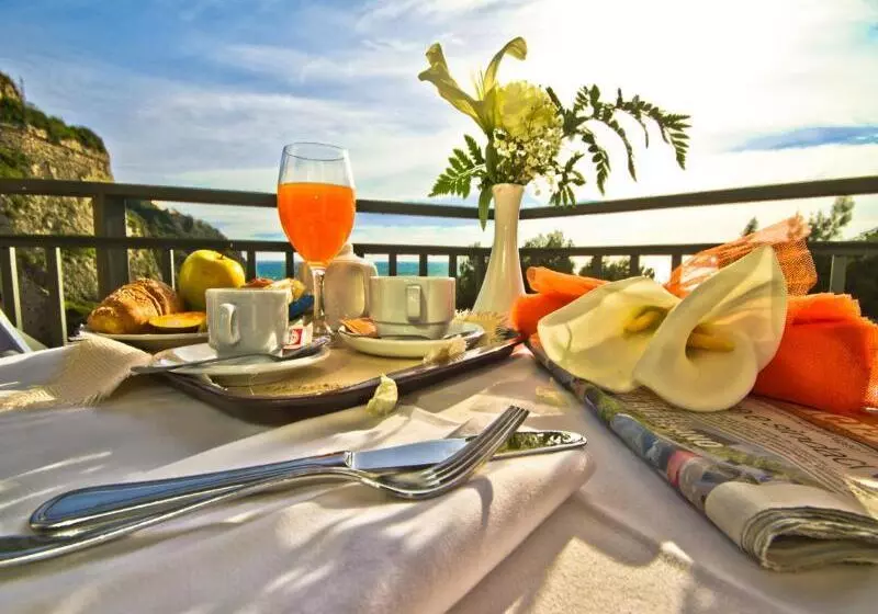 בית מלון כפרי Serapo