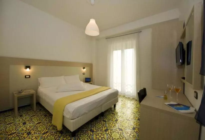 Отель Torre Di Milo