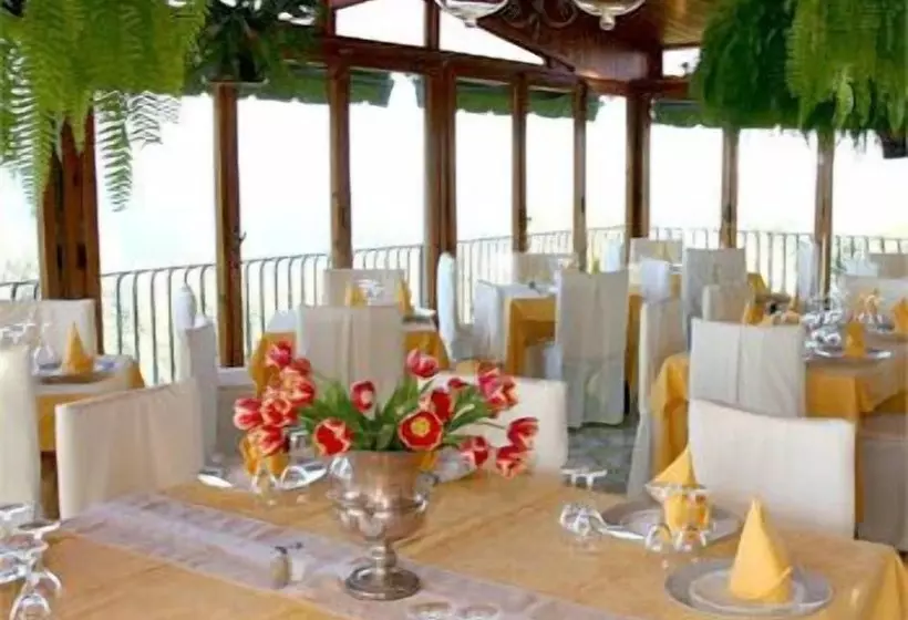 호텔 Villa Pina Antico Francischiello