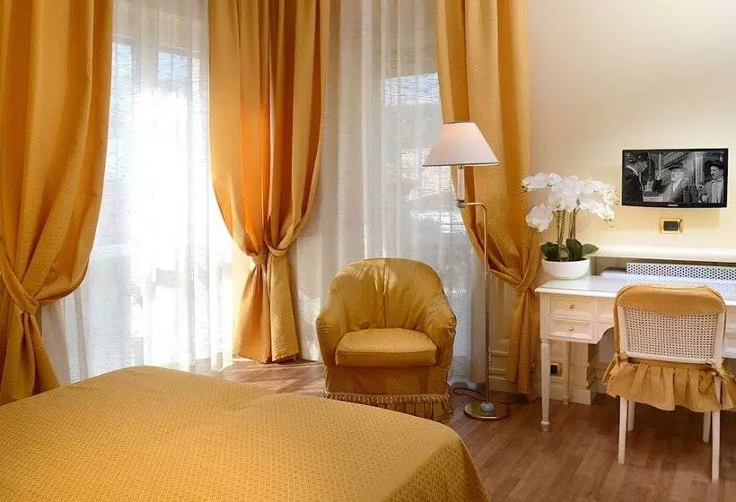 فندق Ambasciatori Palace