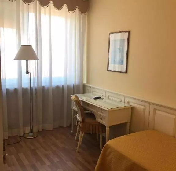 فندق Ambasciatori Palace