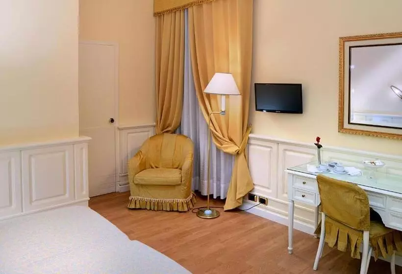 فندق Ambasciatori Palace