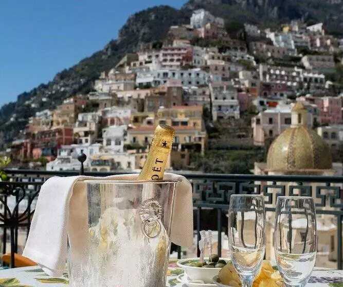 בית מלון כפרי Buca Di Bacco