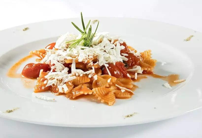 בית מלון כפרי Ercolini & Savi