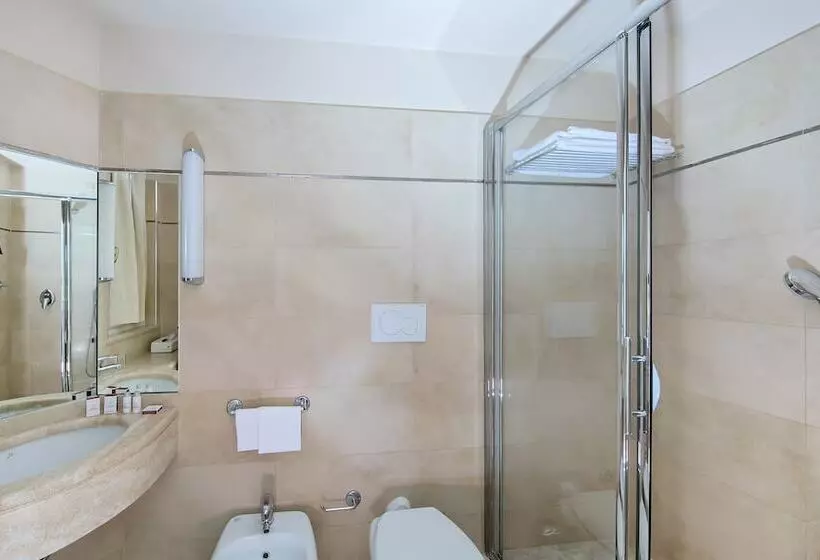 בית מלון כפרי Ercolini & Savi