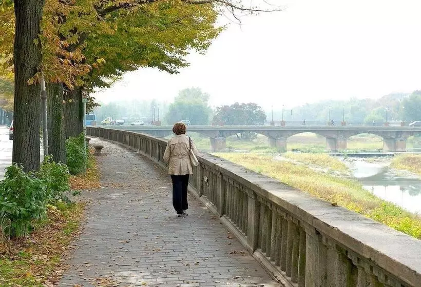 هتل Ibis Styles Parma Toscanini