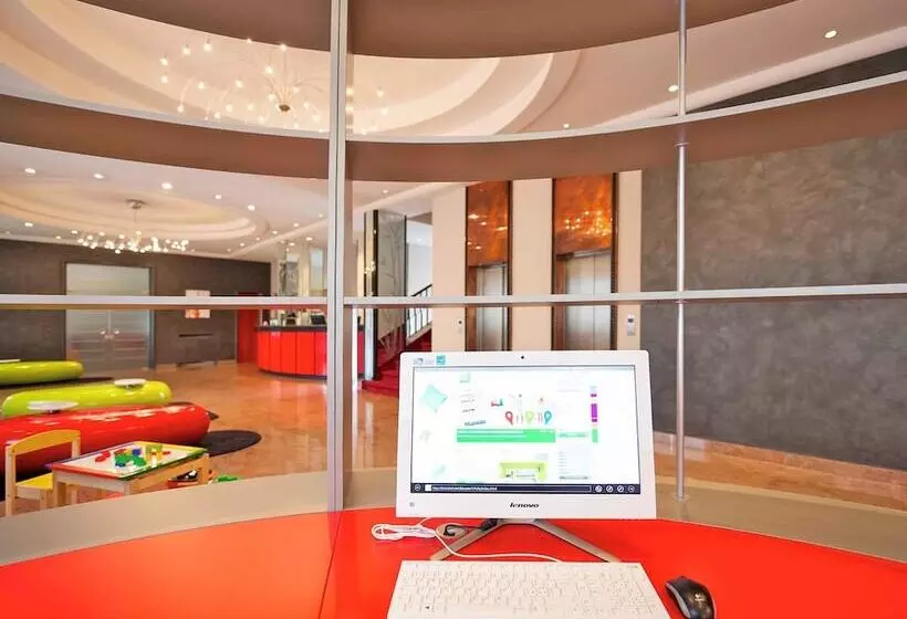 هتل Ibis Styles Parma Toscanini