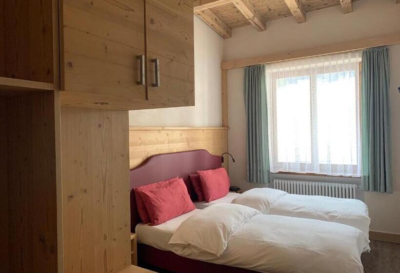 בית מלון כפרי Lavaredo