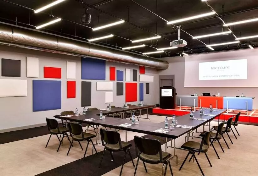 هتل Mercure Reggio Emilia Centro Astoria