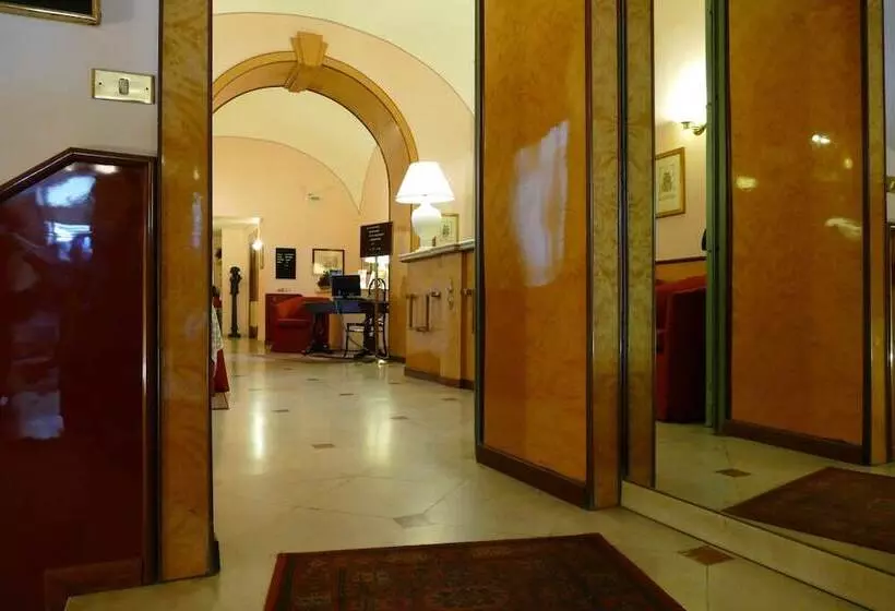 هتل Nuovo Rebecchino