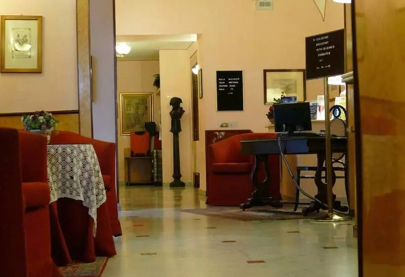 هتل Nuovo Rebecchino