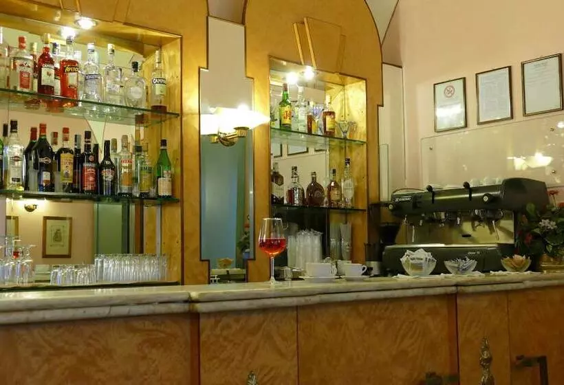 هتل Nuovo Rebecchino