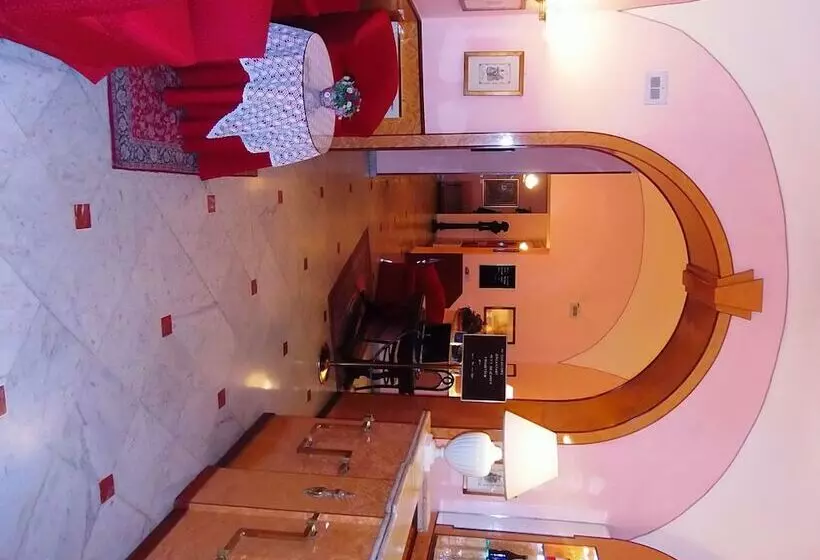 هتل Nuovo Rebecchino