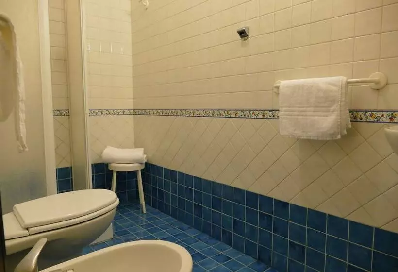 هتل Nuovo Rebecchino