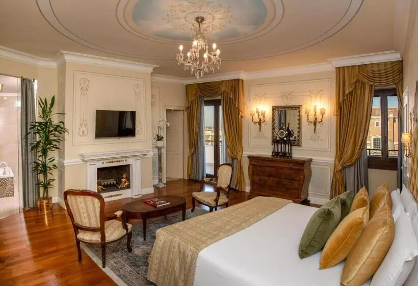 فندق Radisson Blu Ghr , Rome