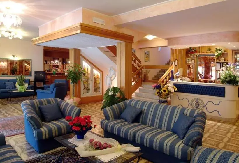 ホテル Ristorante Tre Stelle