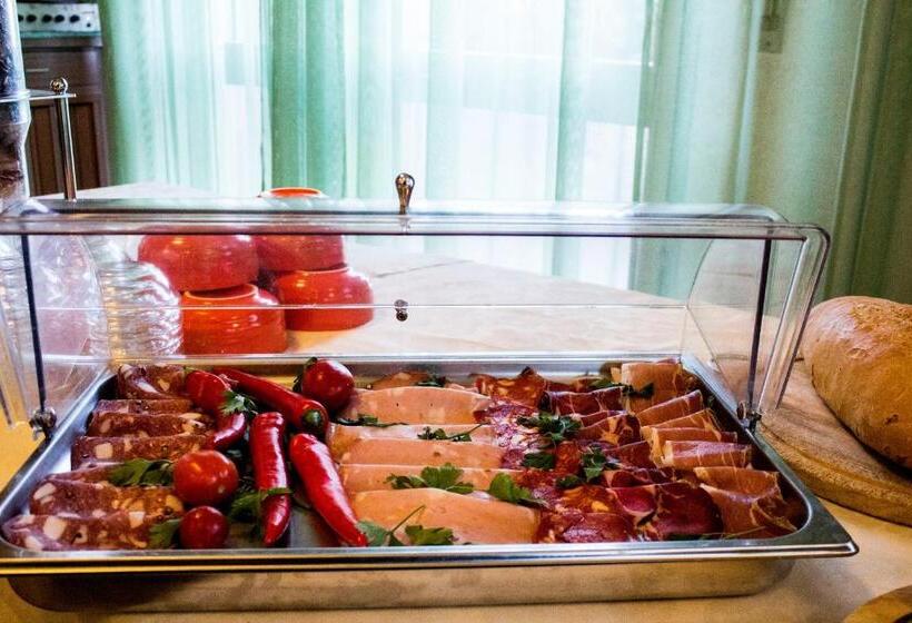 호텔 Ristorante Tre Stelle