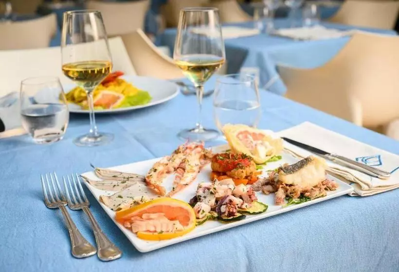 ホテル Santa Caterina