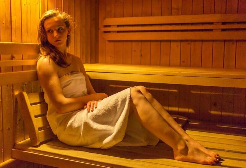 ホテル Monzoni   San Pellegrino