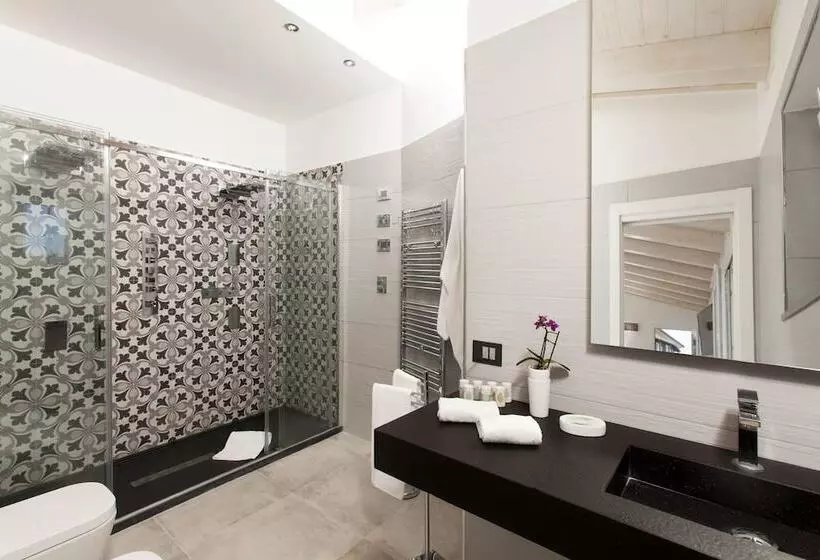 Отель Villa Domizia