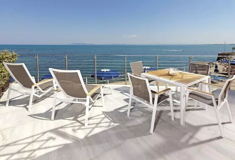 Отель Villa Domizia