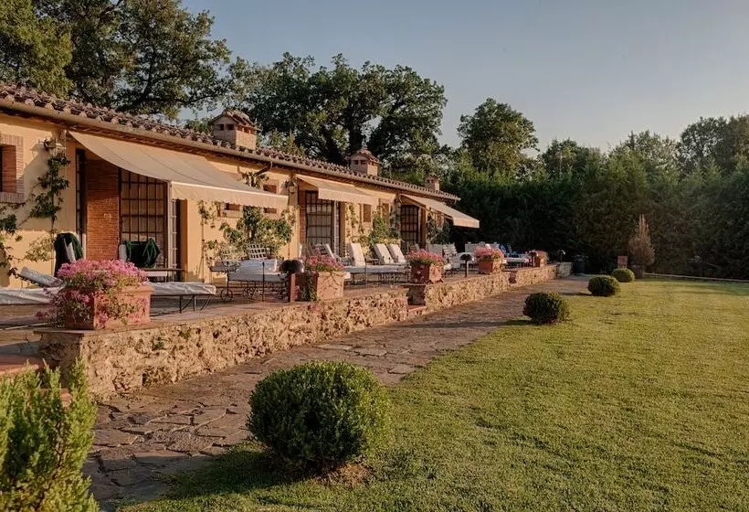 Отель Borgo San Luigi