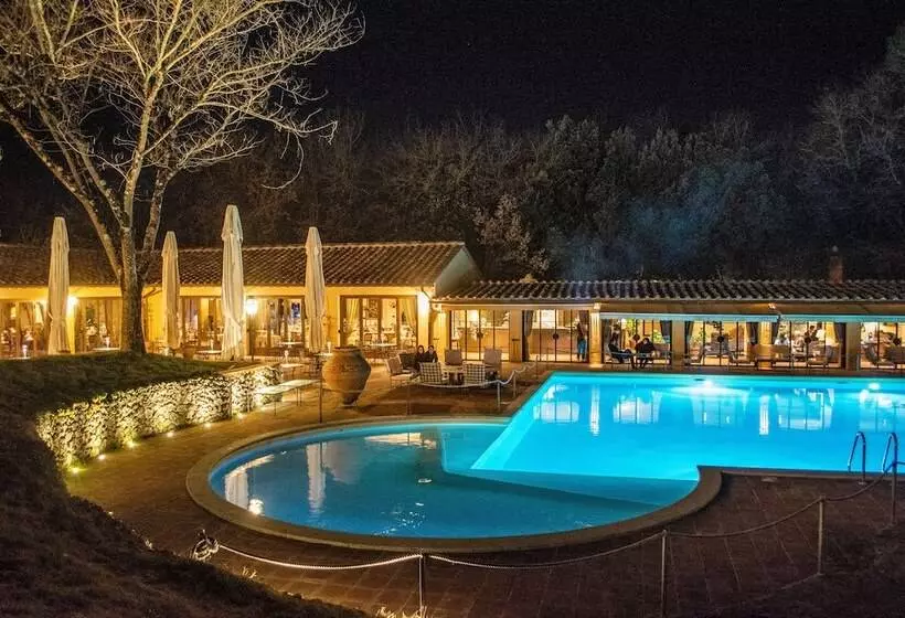 Отель Borgo San Luigi