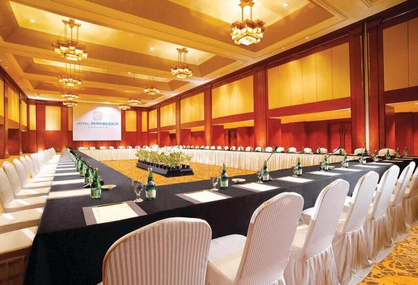 Hotel Borobudur Jakarta