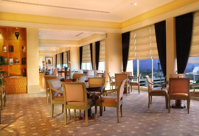 Hotel Borobudur Jakarta