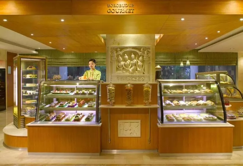 Hotel Borobudur Jakarta