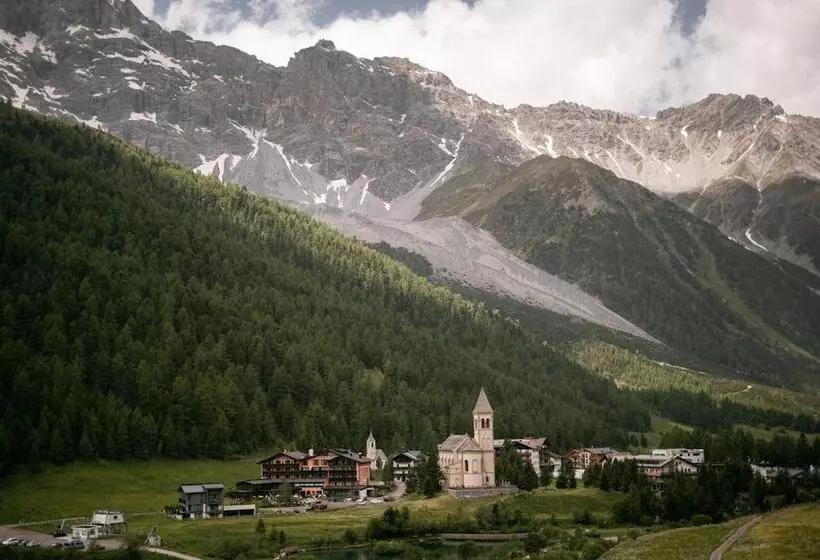 Отель Cristallo