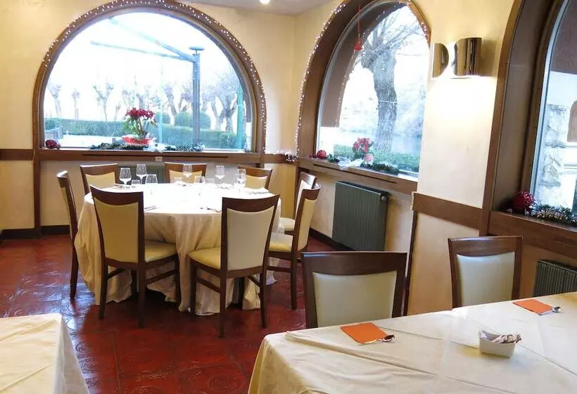 בית מלון כפרי Garni Del Lago